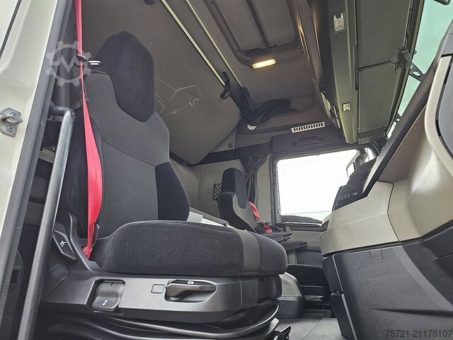 Štandard-SZM M.A.N. 26.470 TGX TG3 GM 6X2/4 ADR PTO