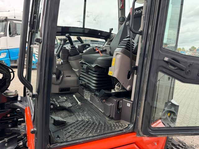 Μίνι εκσκαφέας KUBOTA U56-5 / MS03 / nur 190h! / Löffelpaket