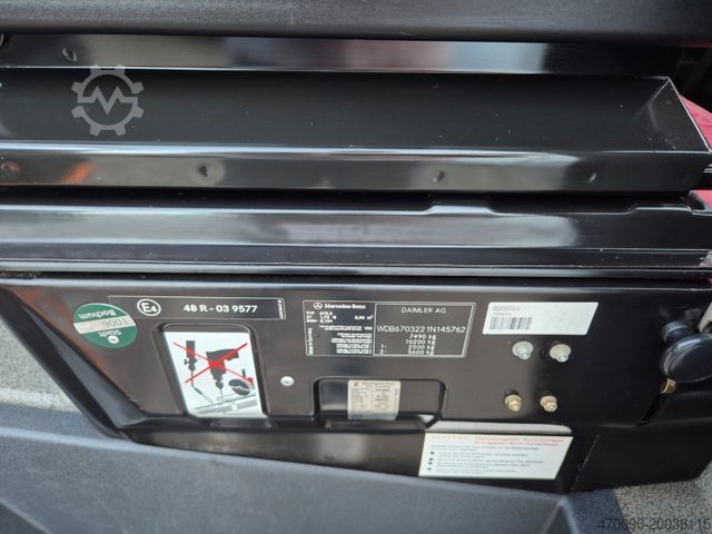 其他 MERCEDES-BENZ Vario 818 D*DoKa*Kran*Standheizung*