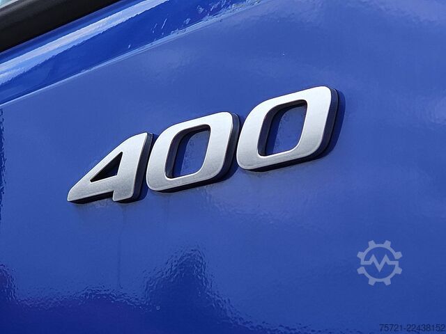 Ferðatösku DAF CF 400 TAILLIFT