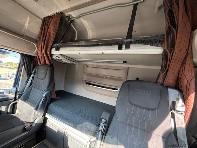 Jumbo-Lkw DAF SSC XF 480 Jumbozug + Anh Wecon Staplerhalterung