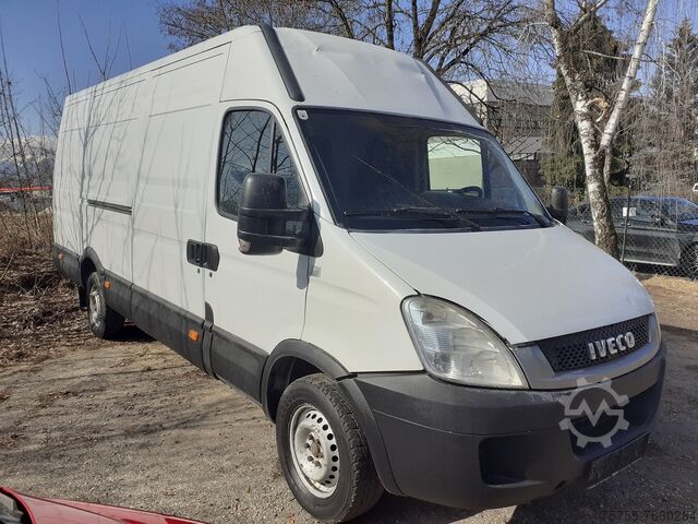 Iveco 35S13  Hoch+Lang Maxi  Neuer Motor mit 170.000km