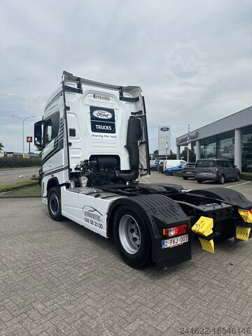 4x2 including 5 years warranty Ford Trucks F-max Special Edition