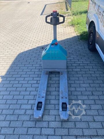 עגלת משטחים ידנית Jungheinrich EPM113W