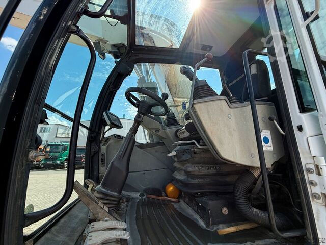 Mobiele graafmachine LIEBHERR A 920 Litronic Mobilbagger *10.932h