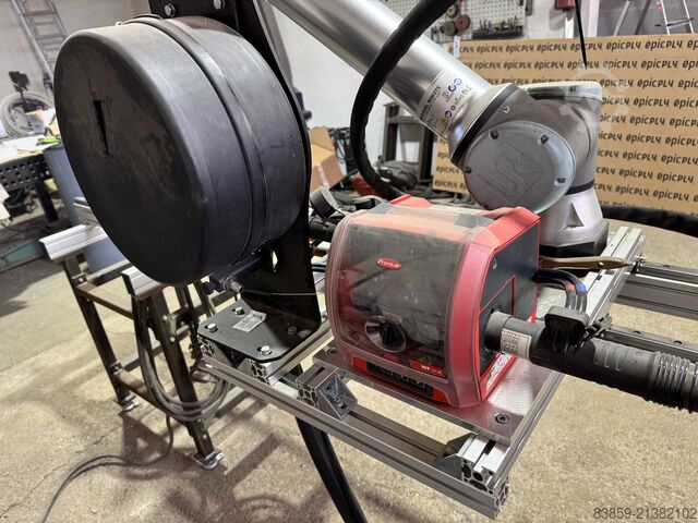 Kaynak robotu FRONIUS 