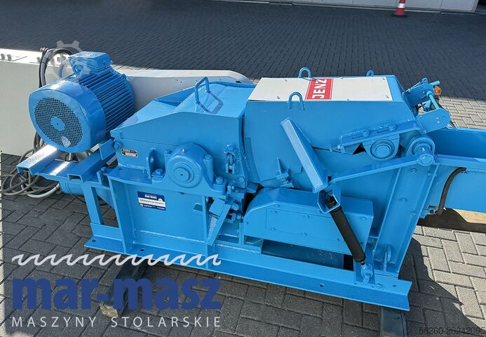 Broyeur/déchiqueteur de bois pour chutes JENZ HL350-300WTA