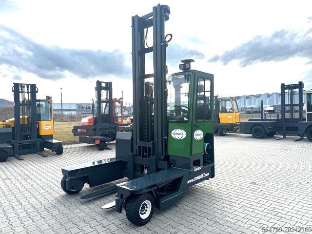 Cărucior cu stivuitor cu 4 căi Combilift C4000 /2015 /Triplex 8400 mm/Only 7299 h