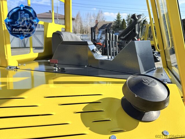 4方向フォークリフト Combilift CB4000 GAS TRIPLEX 8500 FREE LIFT