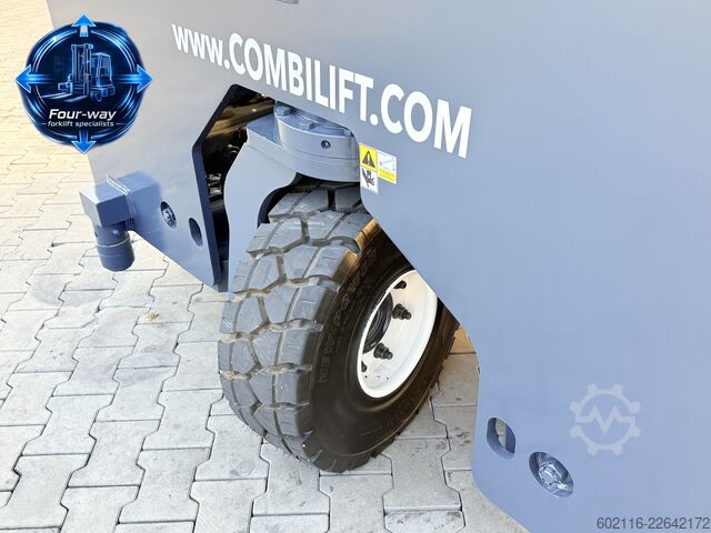 4方向フォークリフト Combilift C4000 DIESEL TRIPLEX 6000 FORK POSITIONE