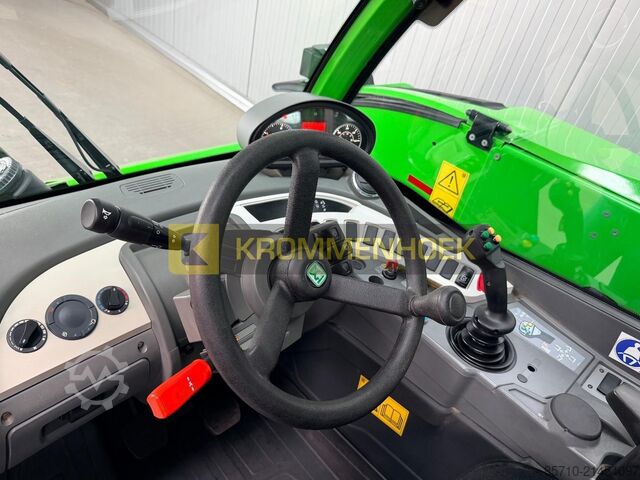 Teleskopik yükleyici Merlo P 27.6 Plus