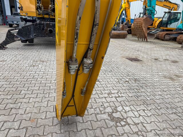 Umschlagbagger Caterpillar CAT MH3026-06C Umschlagbagger Kamera ZSA
