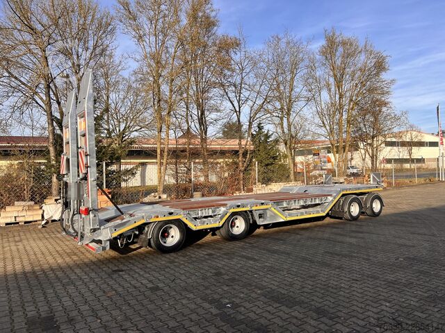 Низкорамный прицеп Möslein T 4 VB H1 R  neuer 4 Achs Tieflader + Radmulden