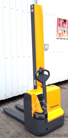 Pallestabler Jungheinrich EMC 110