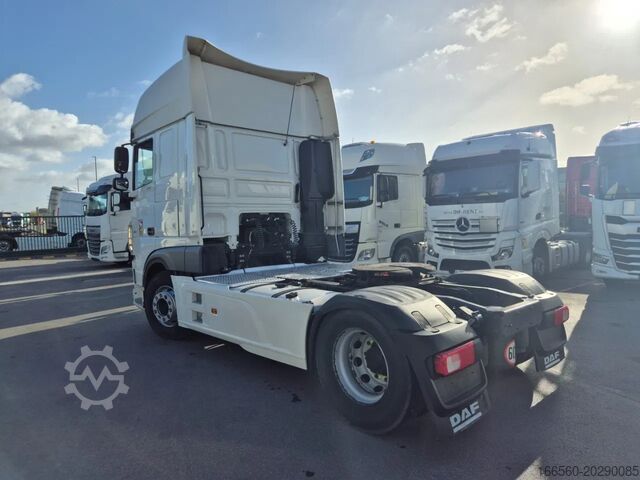 Standard traktor DAF XF 450 FT SUPER SPACE CAB