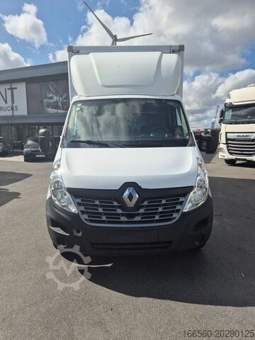 Kassebil Renault MASTER