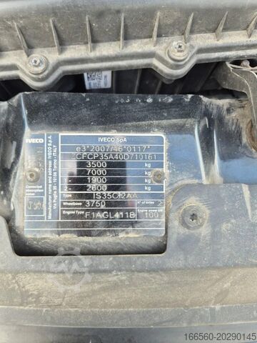 Camion-caisse Iveco DAILY 35 C 14 , different location : TRUCK TRAD...