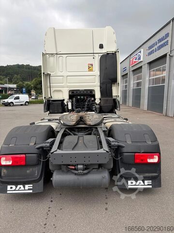 Standard traktor DAF XF SUPER SPACE CAB ZF INTARDER, different locat...
