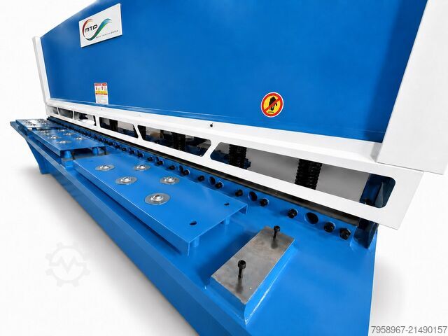 液压剪板机 10 × 3200 毫米 Metal Technics Polska MTP 10/3200 E21S