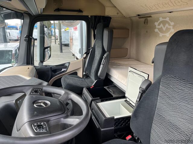 Cap tractor voluminos Mercedes-Benz Actros 1848 LS nRL GigaSpace BiXenon KlimaA AHK