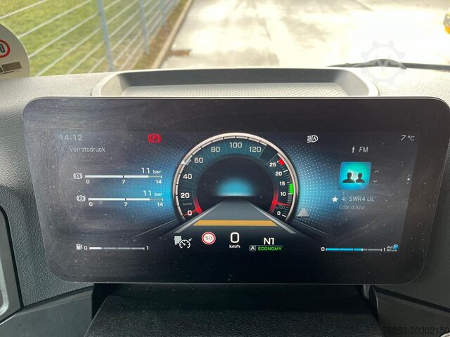 Cap tractor voluminos Mercedes-Benz Actros 1848 LS nRL GigaSpace BiXenon KlimaA AHK