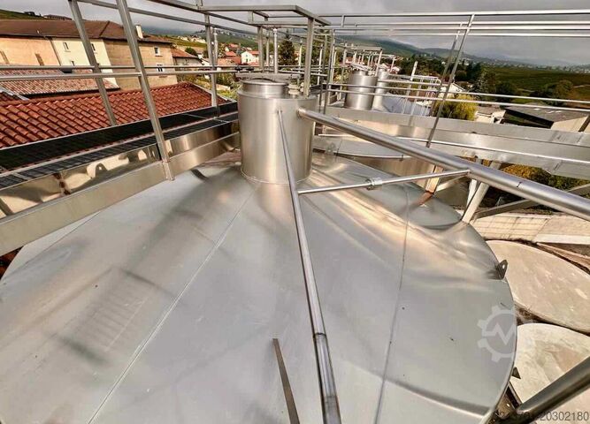 Depósito de acero inoxidable - Fondo plano - 166.500 L CSC 