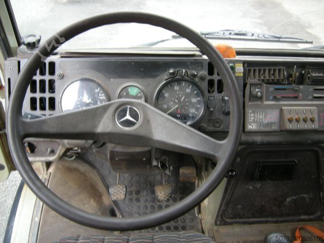 Τριαξονικό ανατρεπτικό βαν UNIMOG Unimog U1250 mit Kran