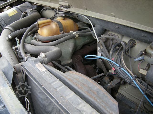 Dreiseitenkipper MERCEDES-BENZ Unimog U1250 mit Kran MKG 105