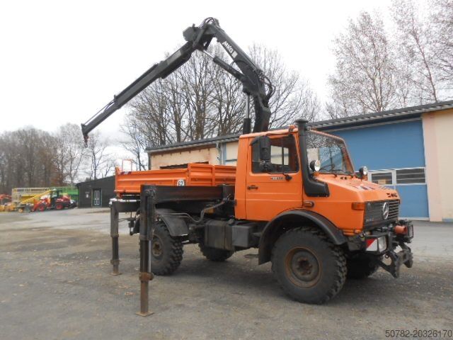 Kiepwagen MERCEDES-BENZ U1450 427/11 mit Kran