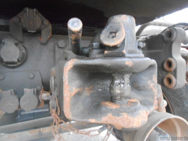 Camión volquete MERCEDES-BENZ U1450 427/11 mit Kran