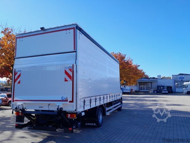 Xe tải thùng bạt sàn phẳng DAF FA XB 290 16t Junge Curtainside Bär LBW