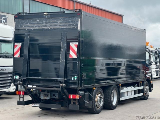 Camión de bebidas MERCEDES-BENZ ATEGO 2529 * VOLLLUFT * WENIG KM *  2T LBW