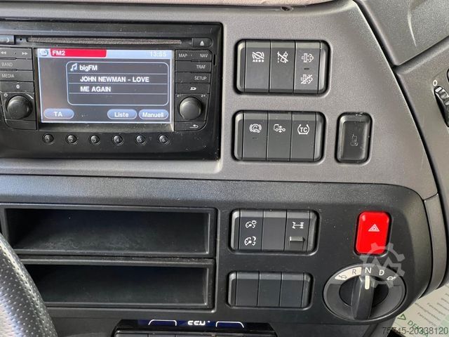 Đầu kéo dung tích lớn DAF XF 530 * ACC * 2X TANK * STANDKLIMA * RETARDER