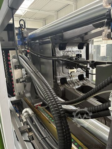 Sprøjtestøbemaskine YIZUMI P350H/ IU1610