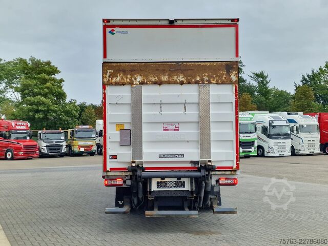 Chiếc vali Volvo FM 370 Globetrotter 4x2 - Buggsbygg box with si...
