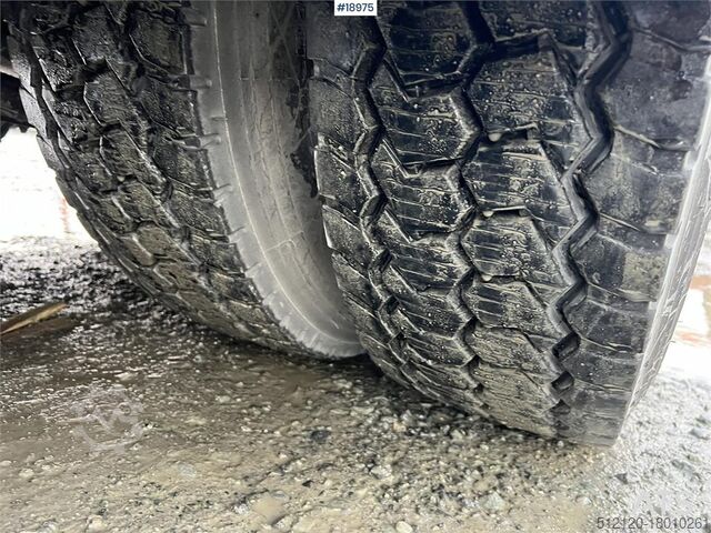 Low loader HRD 3 axle trailer w/ extension of 5.5 meters and Hydr