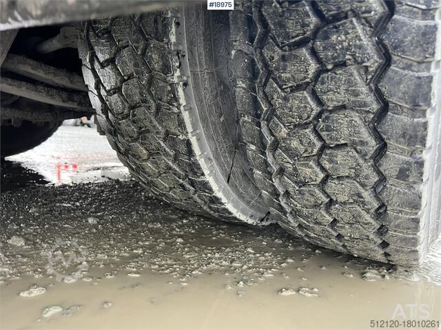 Low loader HRD 3 axle trailer w/ extension of 5.5 meters and Hydr