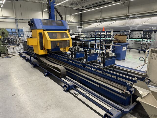 профильообрабатывающий станок – 5-осевой ЧПУ Schuco Bielefeld PBS profielbewerkingsmachine – 5-assig C