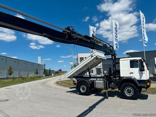 Tippbil MAN L90 18.284 4x4 LOF Kipper/Kran/47 tkm/HA gelenkt