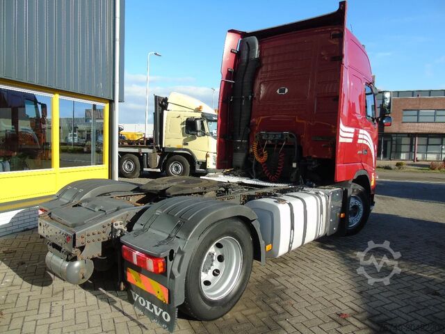 SZM tiêu chuẩn Volvo FH 420 + XL CABINE + EURO 5+ MANUAL