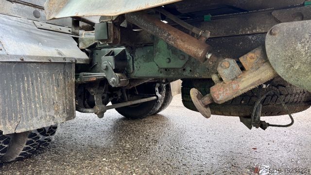 Furgon i personalizuar IVECO Daily 65C18 3.0 Tierhebe Fahrzeug Bj 2007