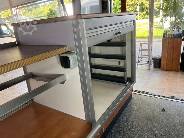 Fourgon MERCEDES-BENZ Sprinter Verkaufswagen/Verkaufstheke/Foodtruck