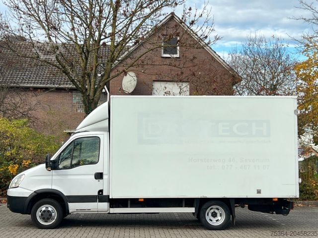 Fourgon tôlé IVECO Daily 35C15 Hpi Koffer Ahk Klima Lkw 3,5t Euro4