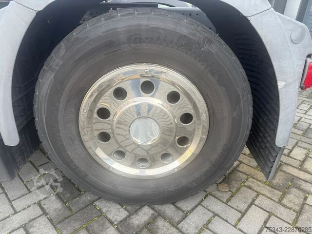  MAN TGX | Lifting axle | Steering axles | Retarder ...