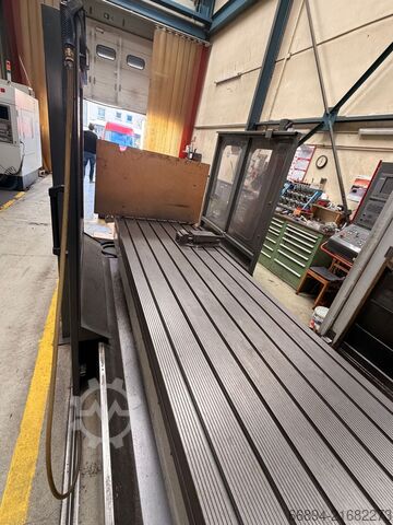 Centro de maquinagem universal FPT Industrie Spazio 25-L