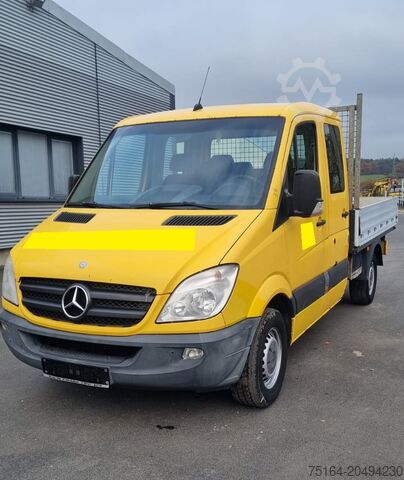 Truk pickup Mercedes-Benz 316 Sprinter