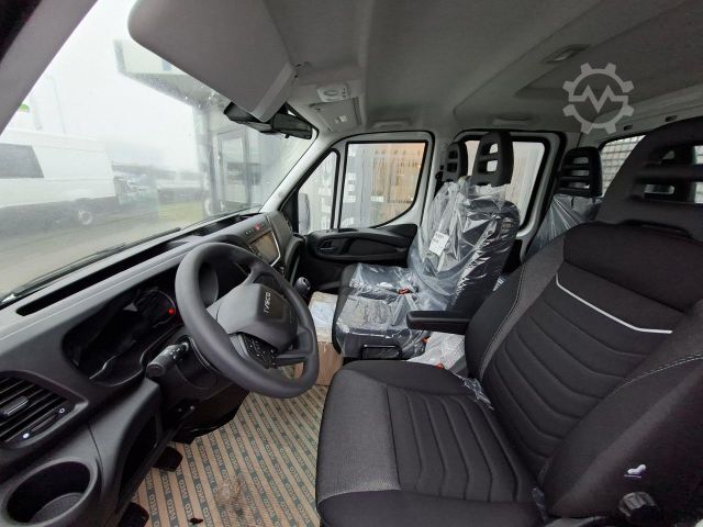 Transportador con plataforma y toldo IVECO Daily 35S14D Pritsche 2,8m / AHK / Klima