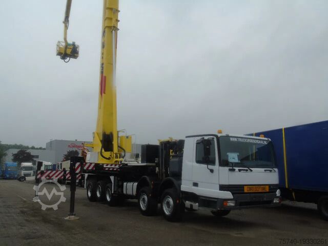 Hebebühne Mercedes-Benz Actros 4148 + 84 meters + 10x4