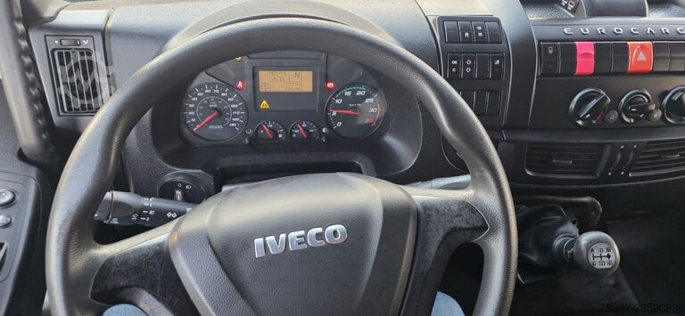  Iveco EuroCargo 120
