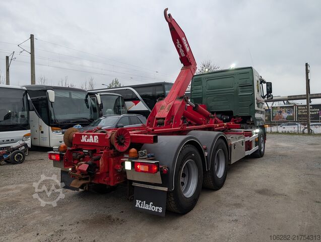 Hákový nosič kontejnerů Volvo FH500 6x4 JOAB Cameleont Luft/Luft